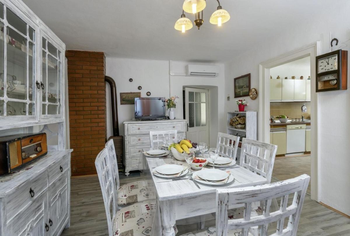 Marina Plomin In Plomin - Haus Fuer 6 Personen Villa Ngoại thất bức ảnh